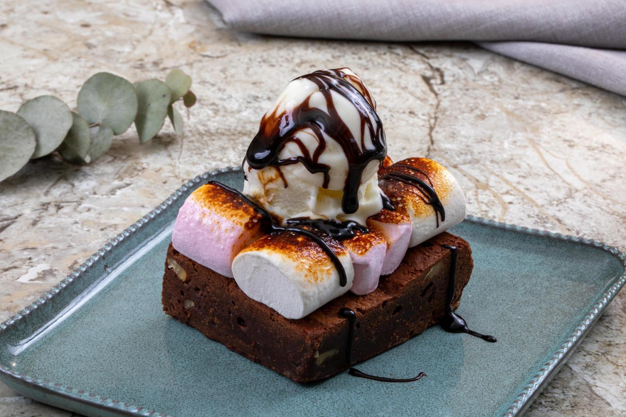 Mula Hotel イスタンブール エクステリア 写真 Marshmallow ice cream